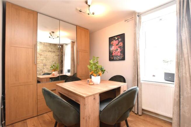 2 bed Apartment for sale Image 10