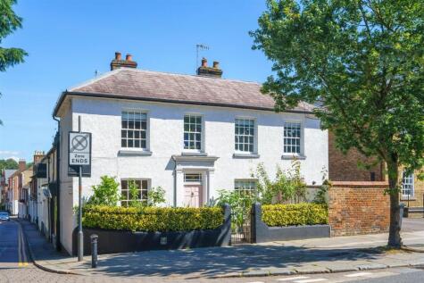 High Street, Berkhamsted, HP4