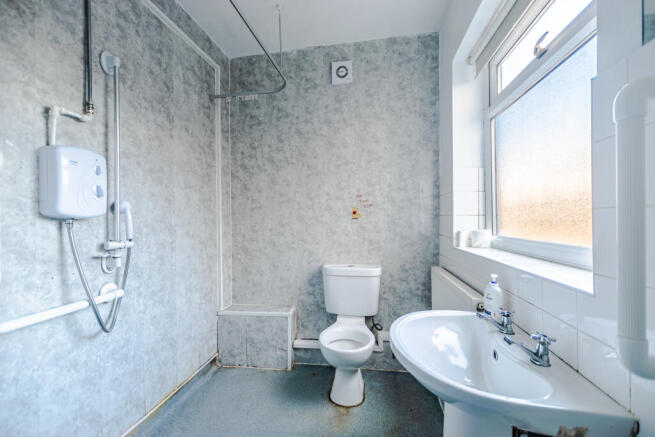 3 bed Terraced for sale Image 5