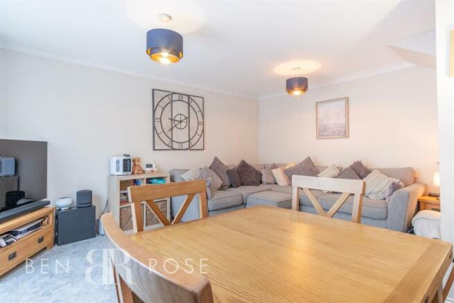 Lounge/Diner