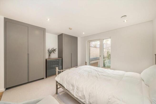 Bedroom main-4000