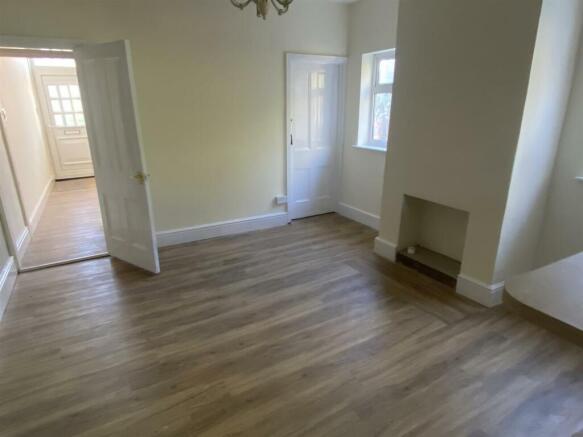 Dining room - dining area