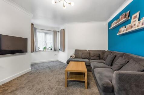 Pelham Place, London, West Ealing, W13