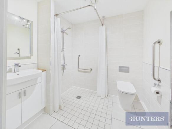 1 bed Apartment for sale Image 11