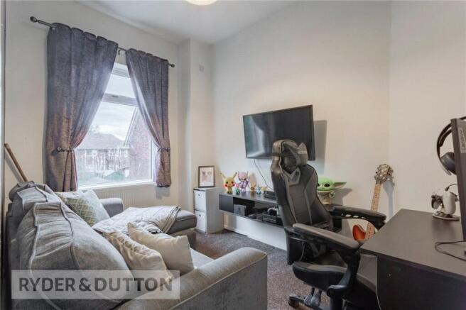2 bed Semi-Detached for sale Image 12