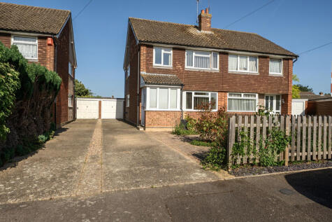 Multon Road, West Kingsdown, Sevenoaks