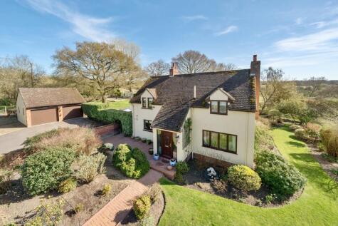 Ishams Chase, Witham