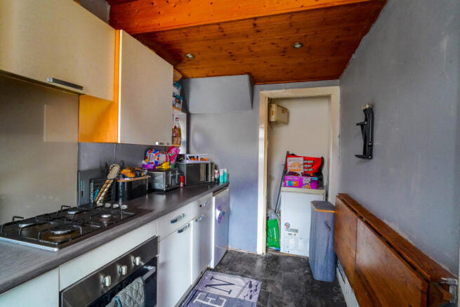 3 bed Semi-Detached for sale Image 5