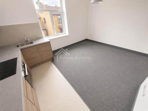 11 bed Flat for sale Image 8