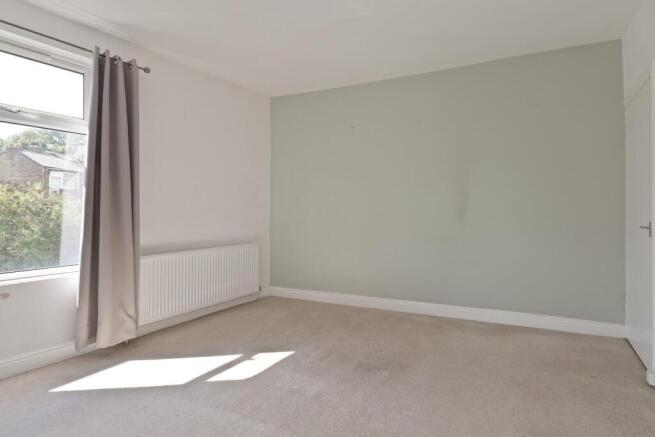 3 bed Terraced for sale Image 4