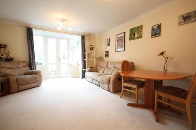Sitting / Dining Room