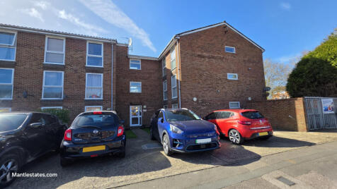 Shurland Avenue, East Barnet EN4