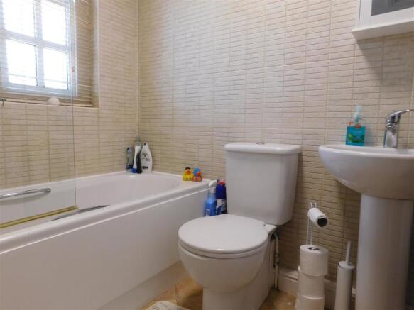 bathroom.JPG