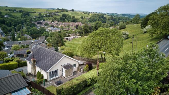 22 Corbiere, Elland Road, Ripponden, HX6 4JN.jpg