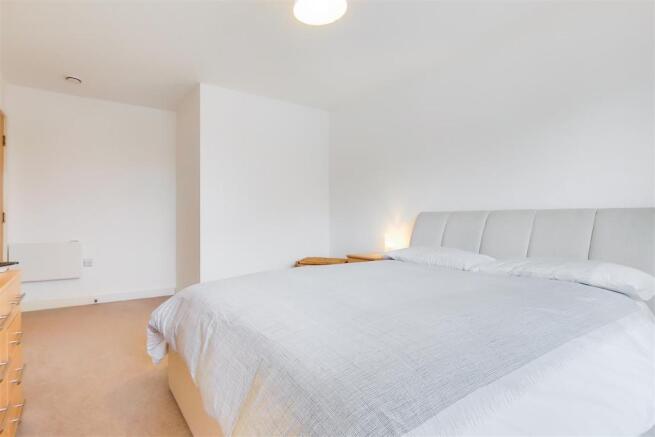 4_Master Bedroom-0.jpg