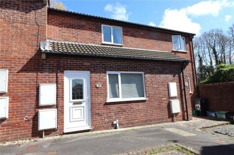 Peards Down Close, Barnstaple, Devon, EX32