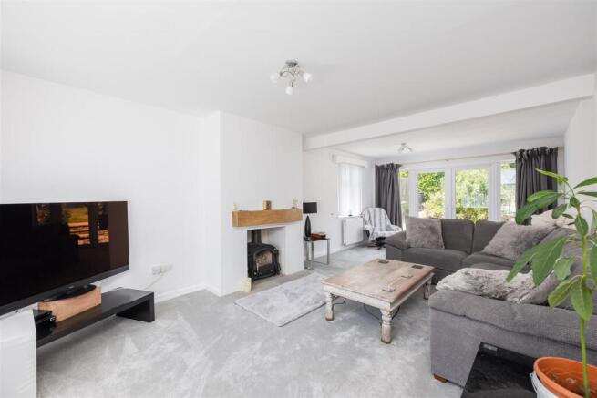 3 bed House for sale Image 9