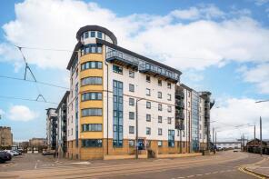 Flat 6, 35, Ocean Drive, North Leith, Edinburgh EH6 6JL