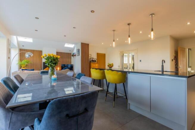 Dining Kitchen