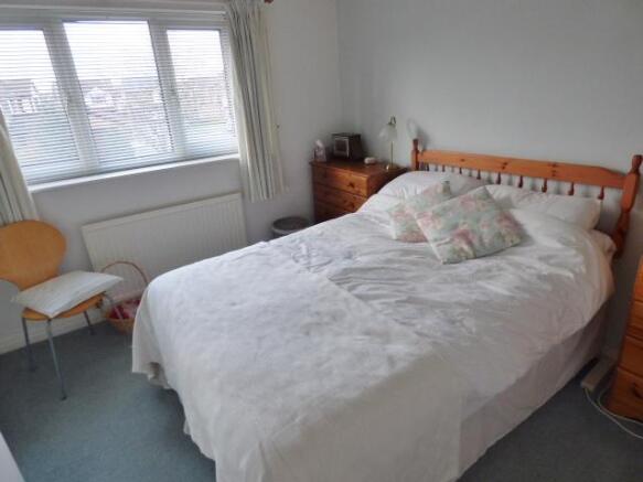 Bedroom 2 - 1