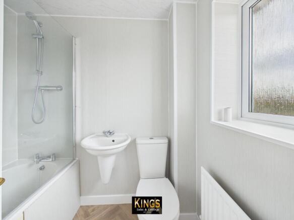 1 bed Flat for sale Image 5