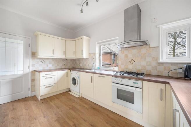 2 bed Apartment for sale Image 6