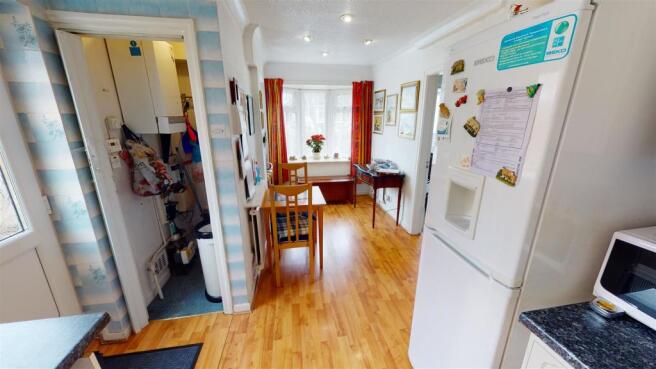 Astley Close Kitchen