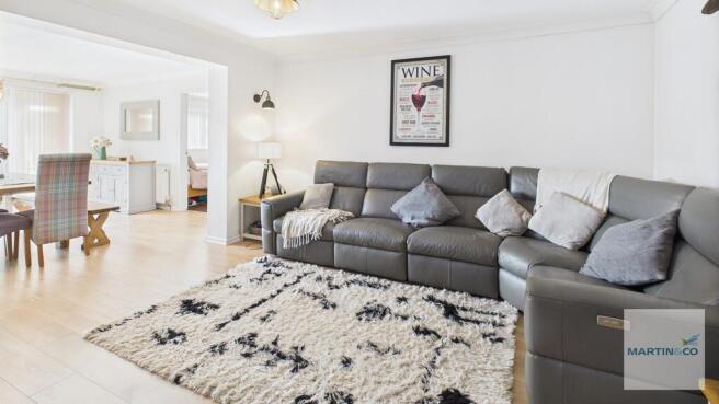 CAM03663G0-PR0161...