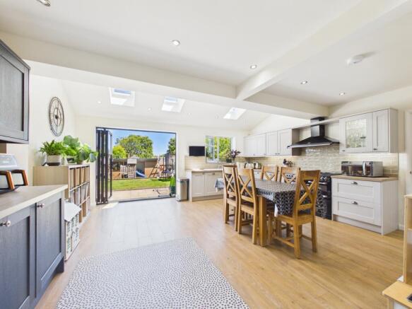 Living/Dining Kitchen
