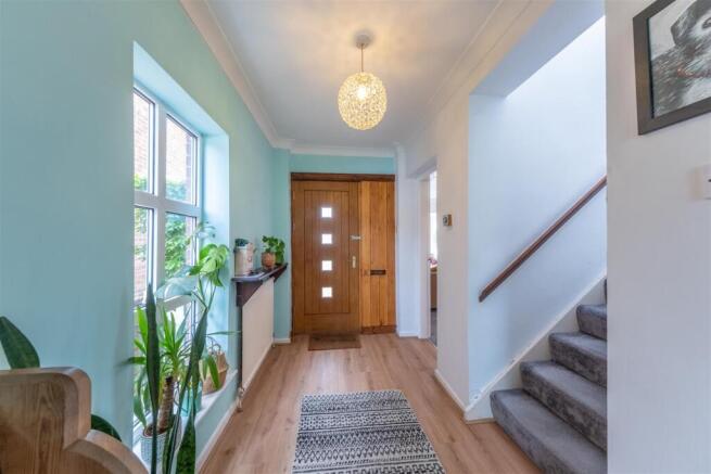 5 Moorlands Avenue-012.jpg