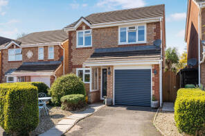 17, Nightingale Lawns, Cullompton EX15 1UB