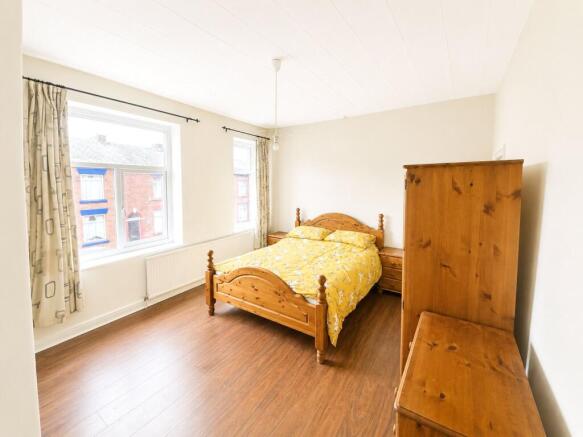 2 bed Terraced for sale Image 9