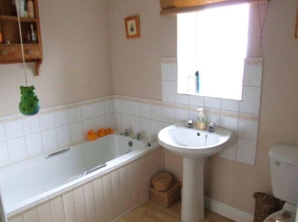 Photo 11