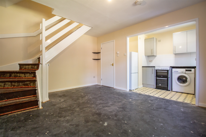 Lounge / Kitchen