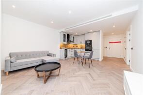Flat 210, 1, Merino Gardens, London E1W 2DF
