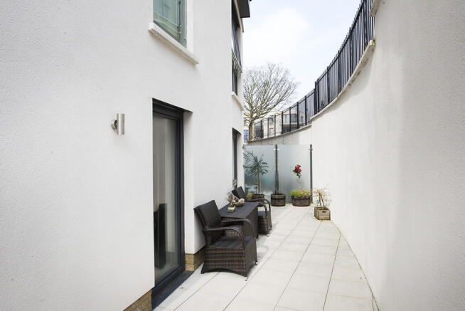 Thackeray House, ...