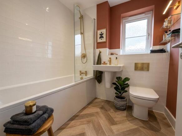 3 bed Terraced for sale Image 5