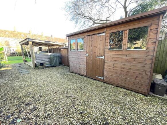 Shed.JPG