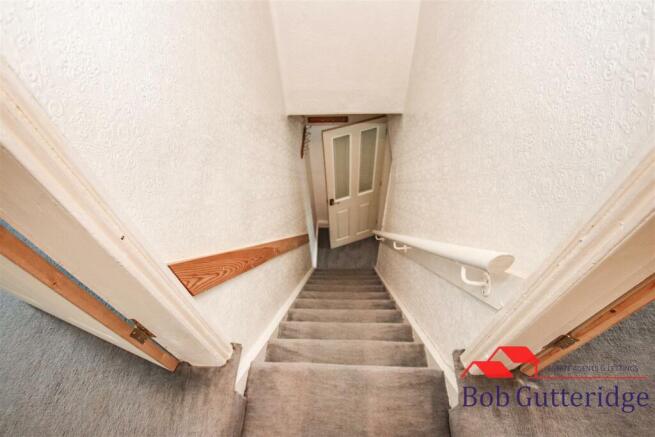 FIRST FLOOR LANDING