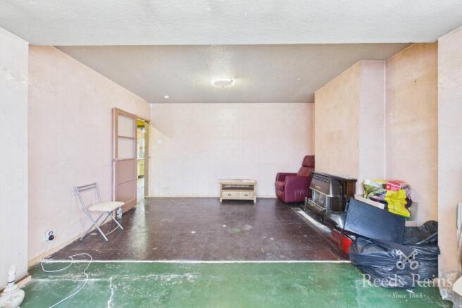31, Hale Road, Widnes, Cheshire, WA8 photo 4