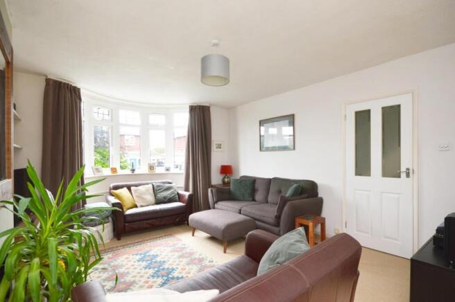 Sitting/Dining Room