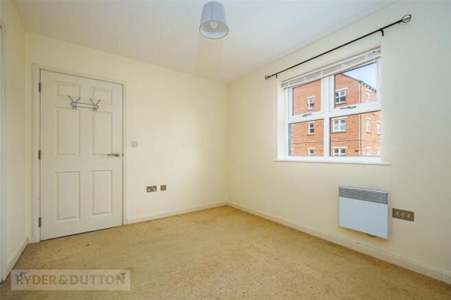 2 bed Apartment for sale Image 9
