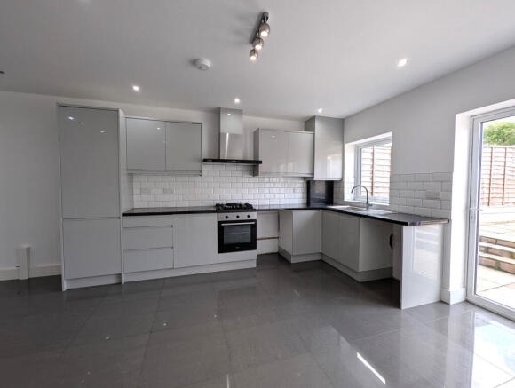 PXL_20260415_093613747