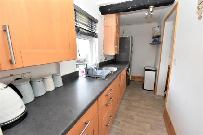 kitchen1.JPG