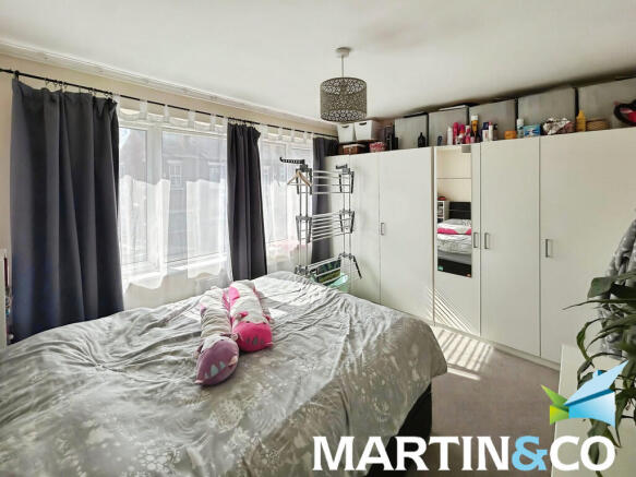 2 bed Terraced for sale Image 10