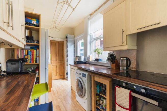 4 bed Terraced for sale Image 6