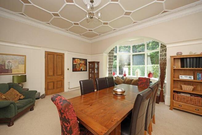 Dining/Sitting Room