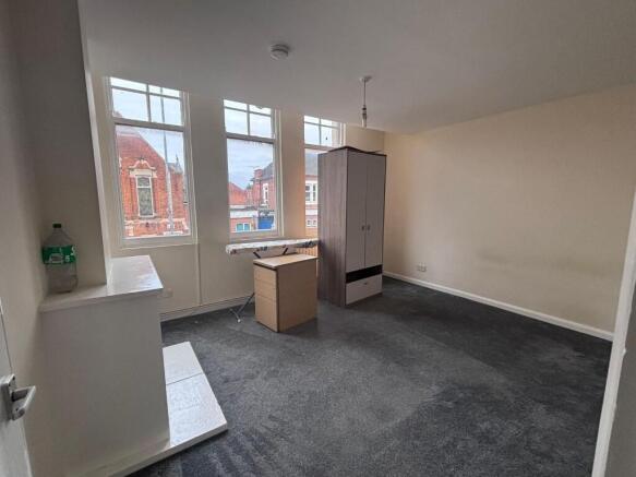 WhatsApp Image 2025-12-16 at 11.27.53.jpeg