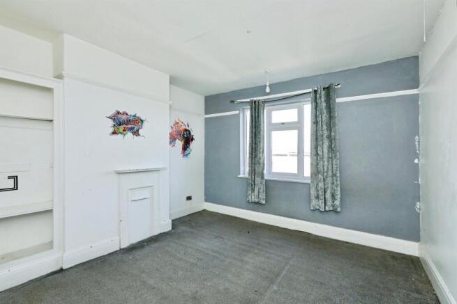3 bed Semi-Detached for sale Image 9