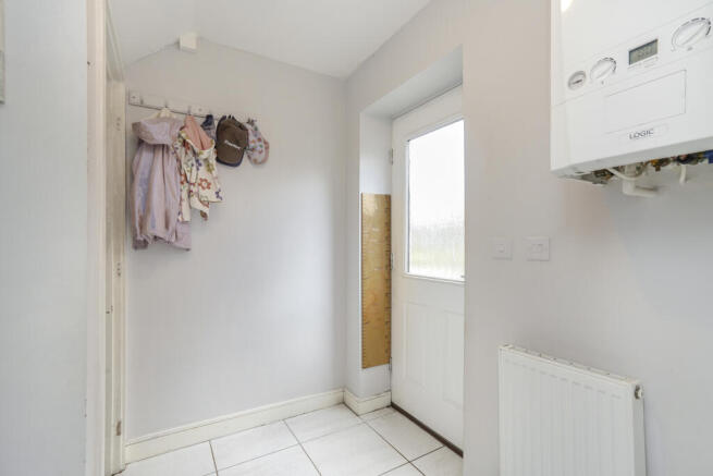 3 bed Detached for sale Image 9